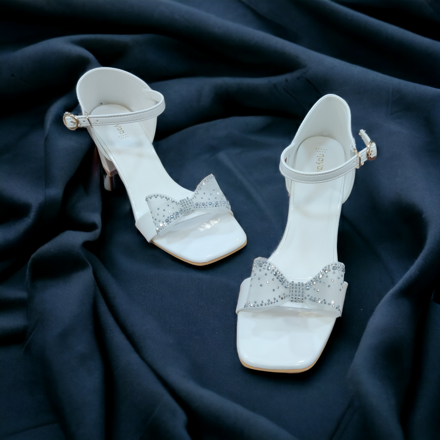 party wear white sandal